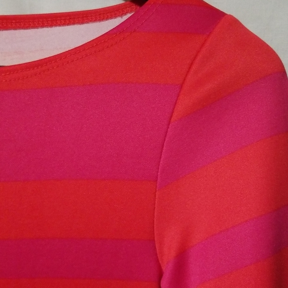 Project Runway | Pink & orange striped long sleeve bodycon midi dress me… - Picture 3 of 10